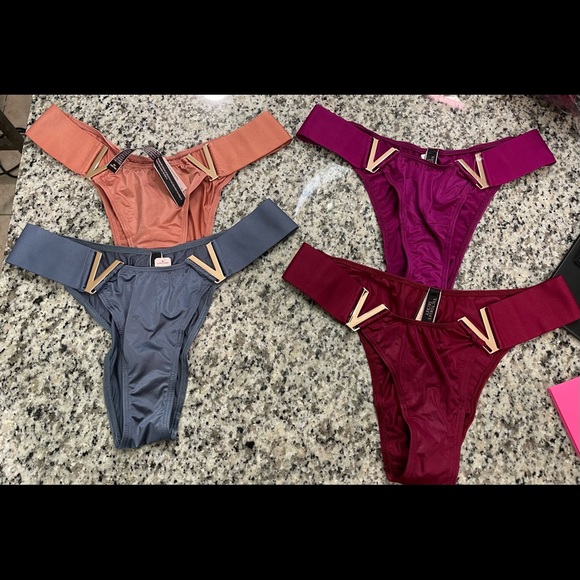 Panties VS - Picture 3 of 4